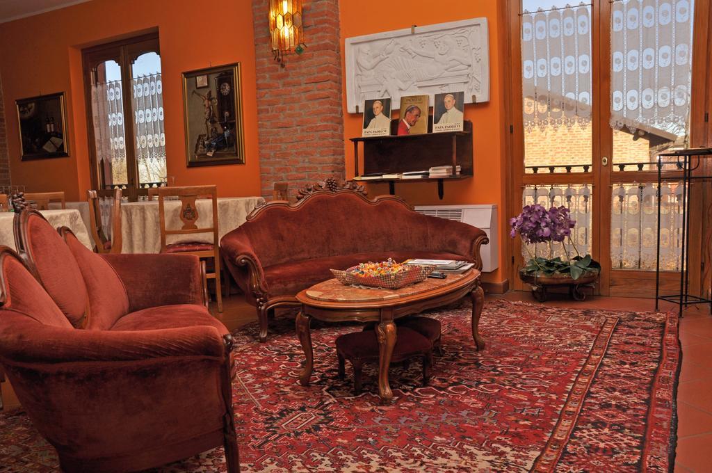 Вилла Agriturismo Corte Montini Santa Giuletta Экстерьер фото