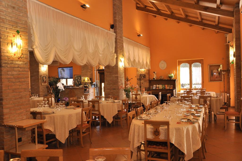 Вилла Agriturismo Corte Montini Santa Giuletta Экстерьер фото