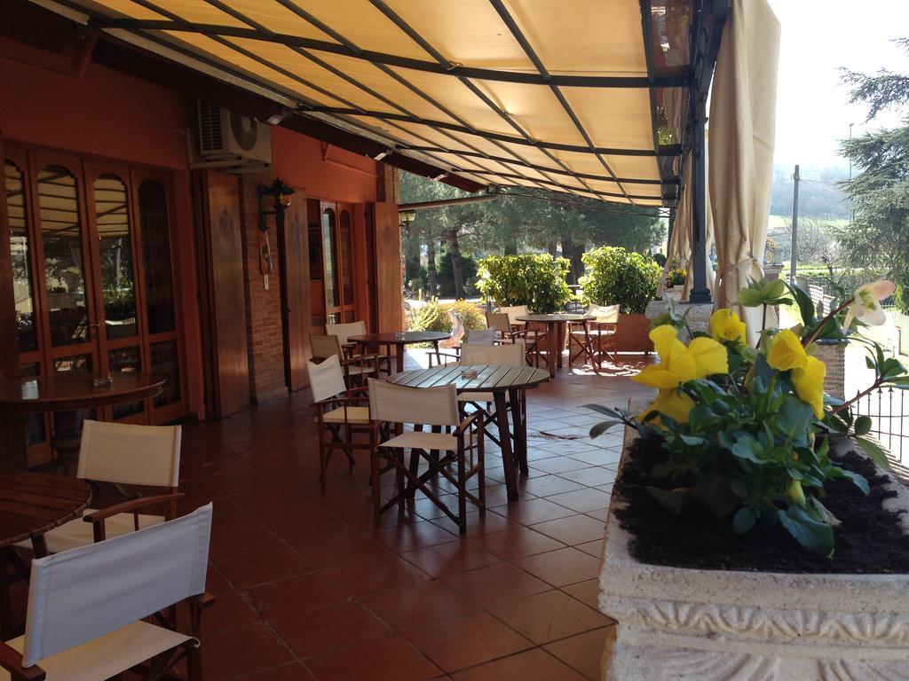 Вилла Agriturismo Corte Montini Santa Giuletta Экстерьер фото