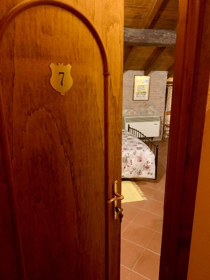 Вилла Agriturismo Corte Montini Santa Giuletta Экстерьер фото